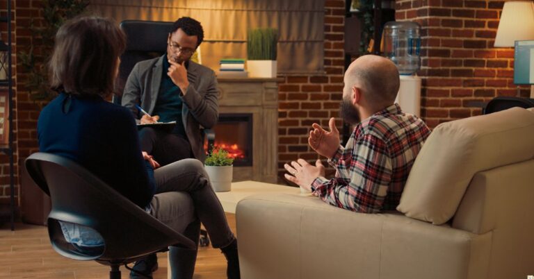 Psychoanalysis in the Modern World: Bridging the Past and Present